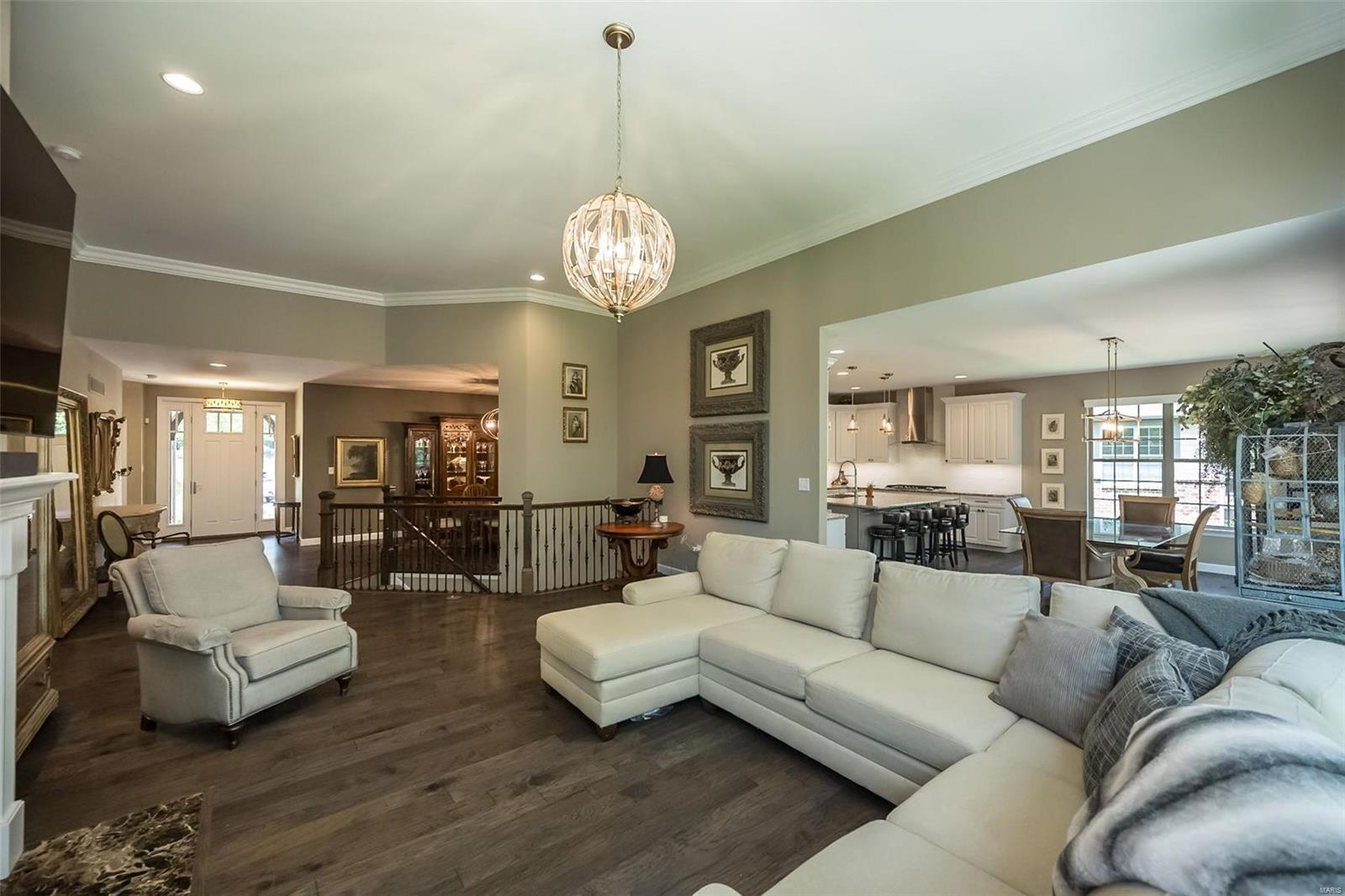 770 Village View Circle