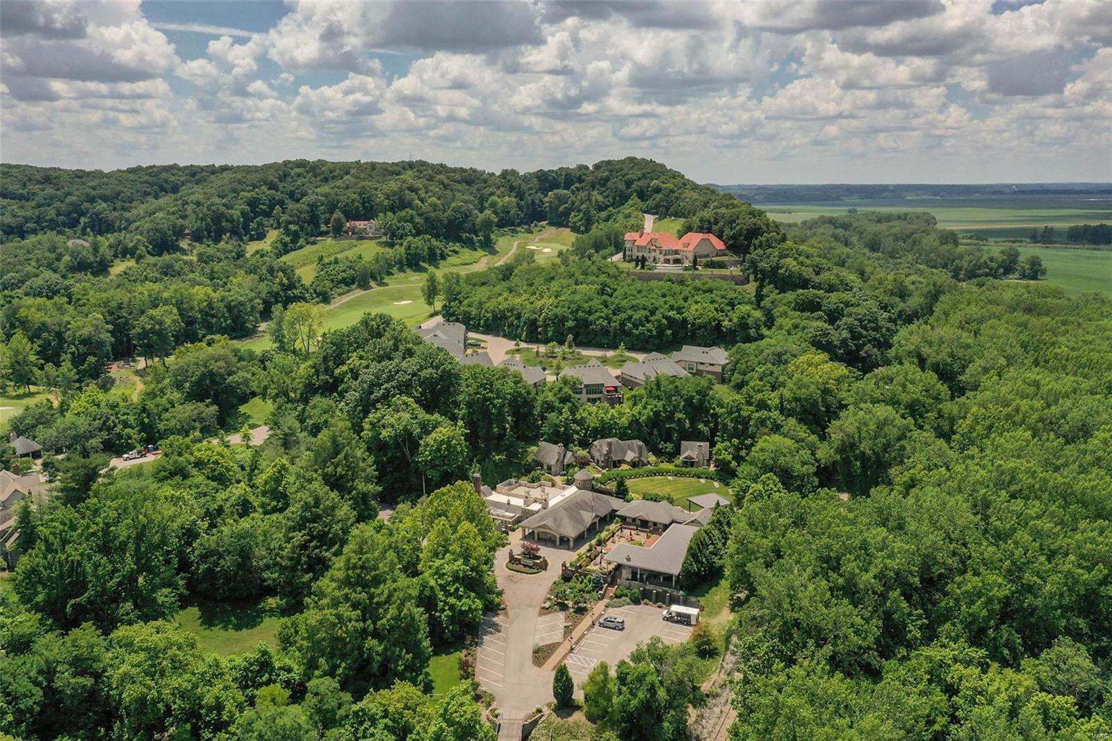 770 Village View Circle