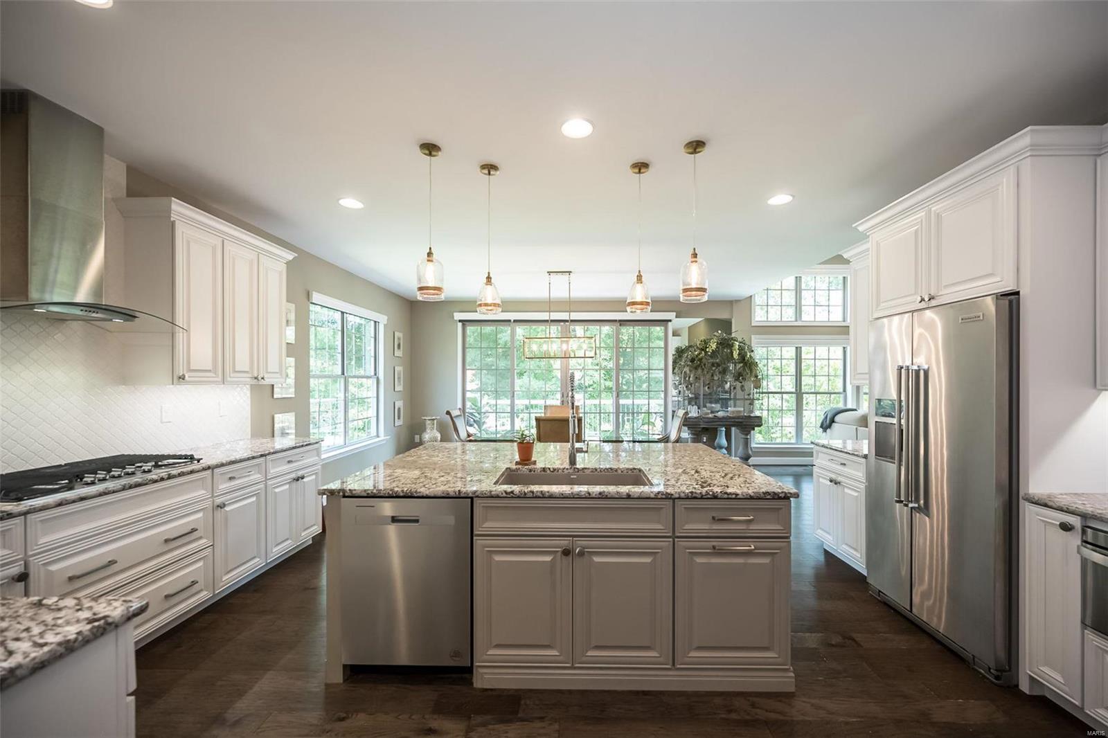 770 Village View Circle