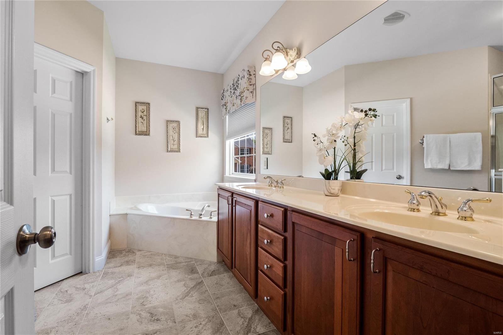 1521 Heather Glen Drive