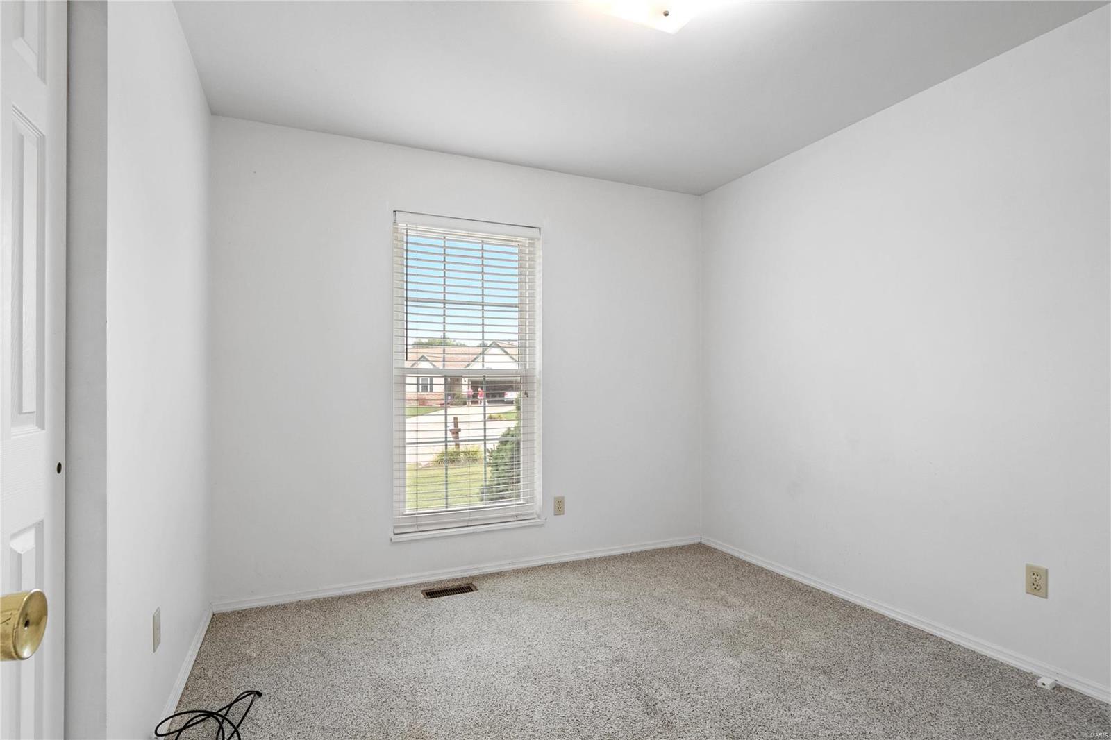 2040 Twin Fawns Court