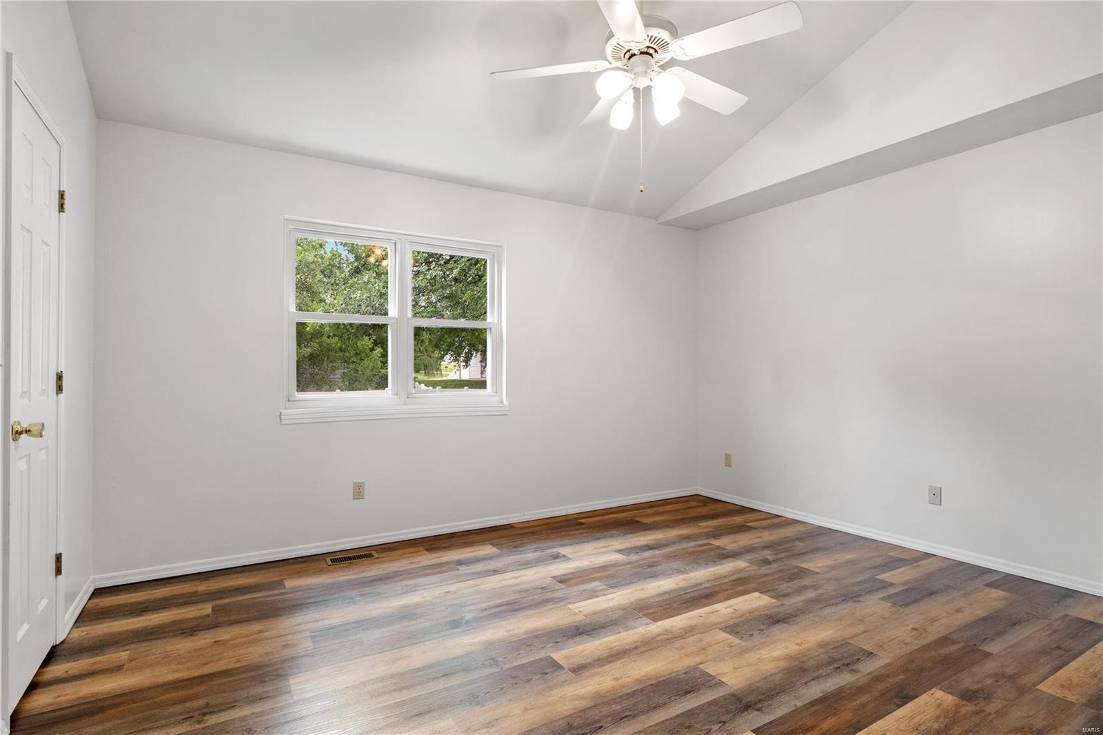 2040 Twin Fawns Court