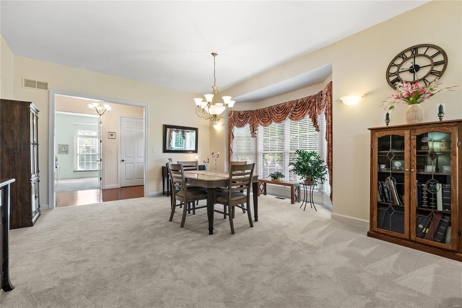 977 Chesterfield Villas Circle