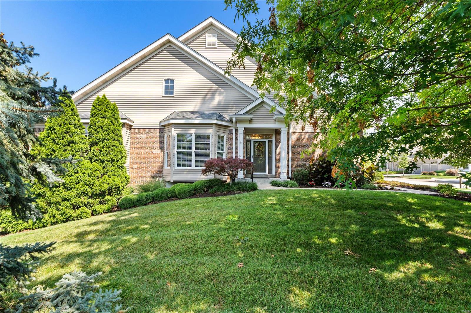 977 Chesterfield Villas Circle