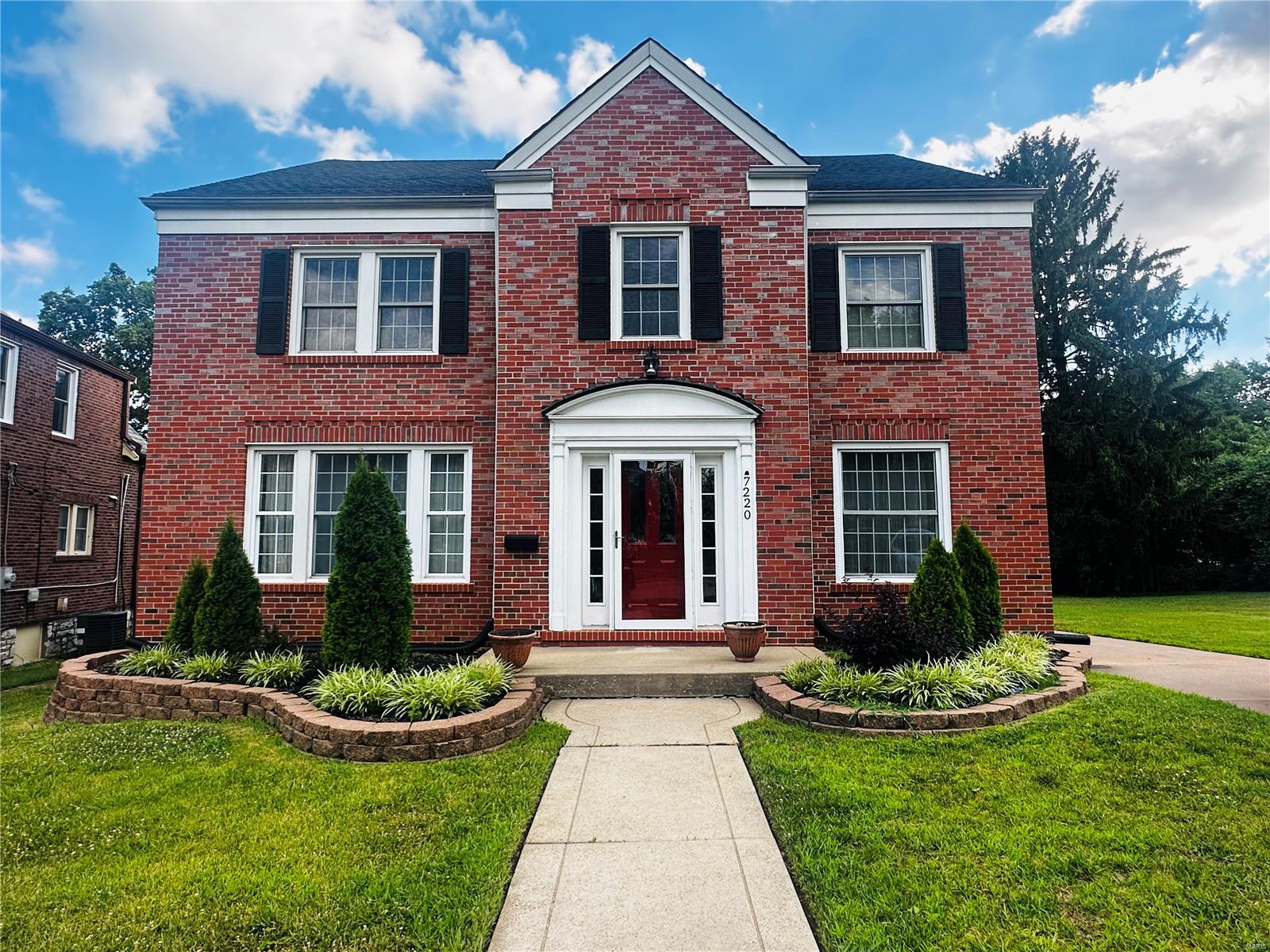 7220 Canterbury Drive