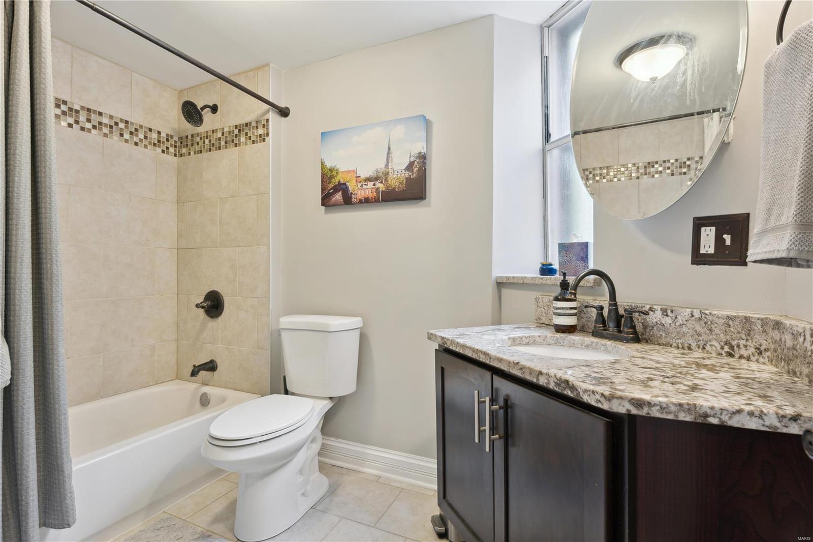 4512 McPherson Avenue Unit: 3W