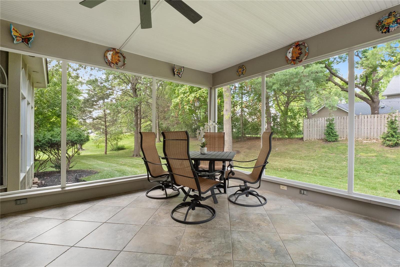 1810 Autumn Glen Court