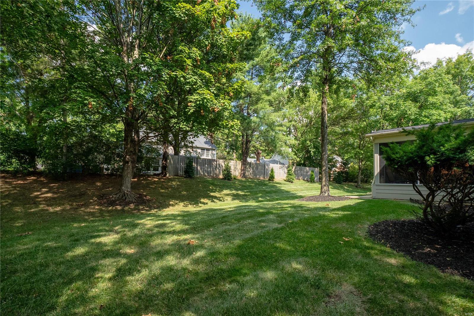 1810 Autumn Glen Court