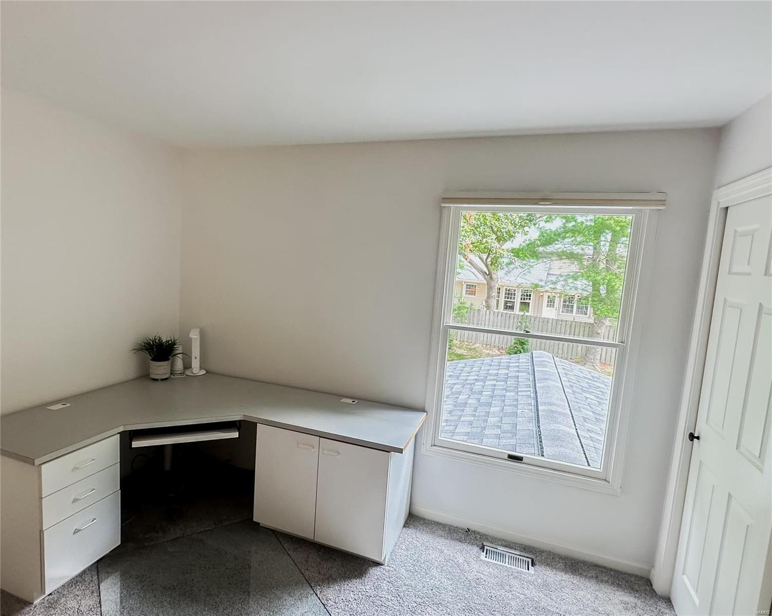 1810 Autumn Glen Court