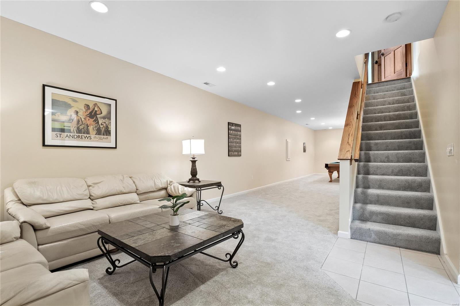 1810 Autumn Glen Court