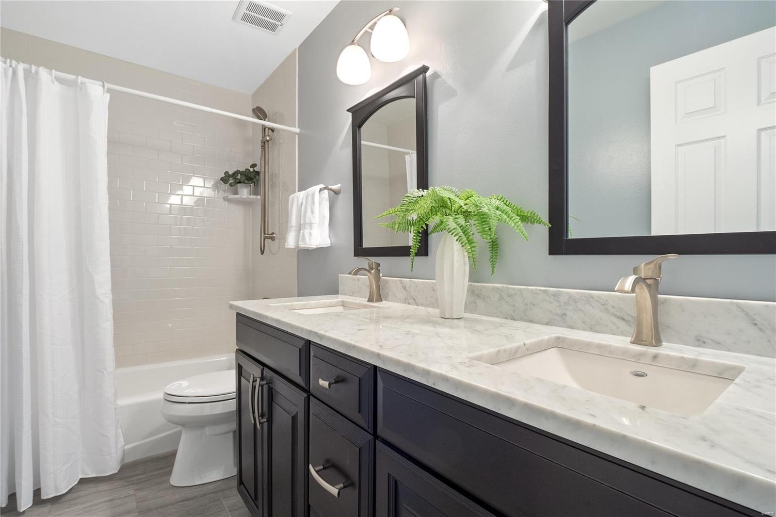 1810 Autumn Glen Court