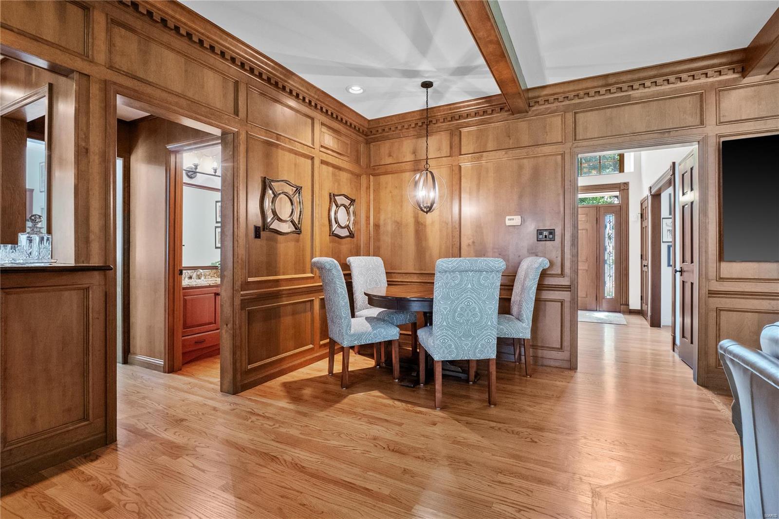 1810 Autumn Glen Court