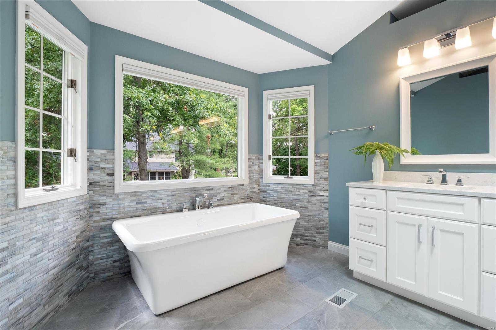 1810 Autumn Glen Court