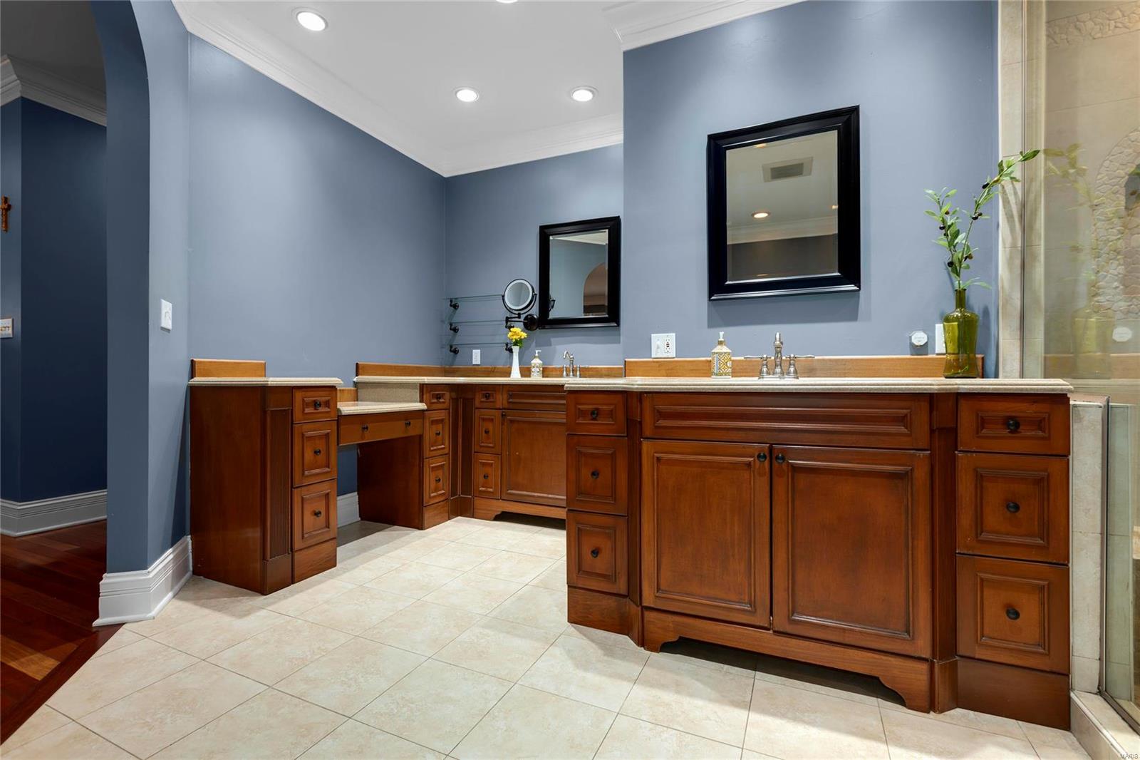 12831 Hickory Woods Drive