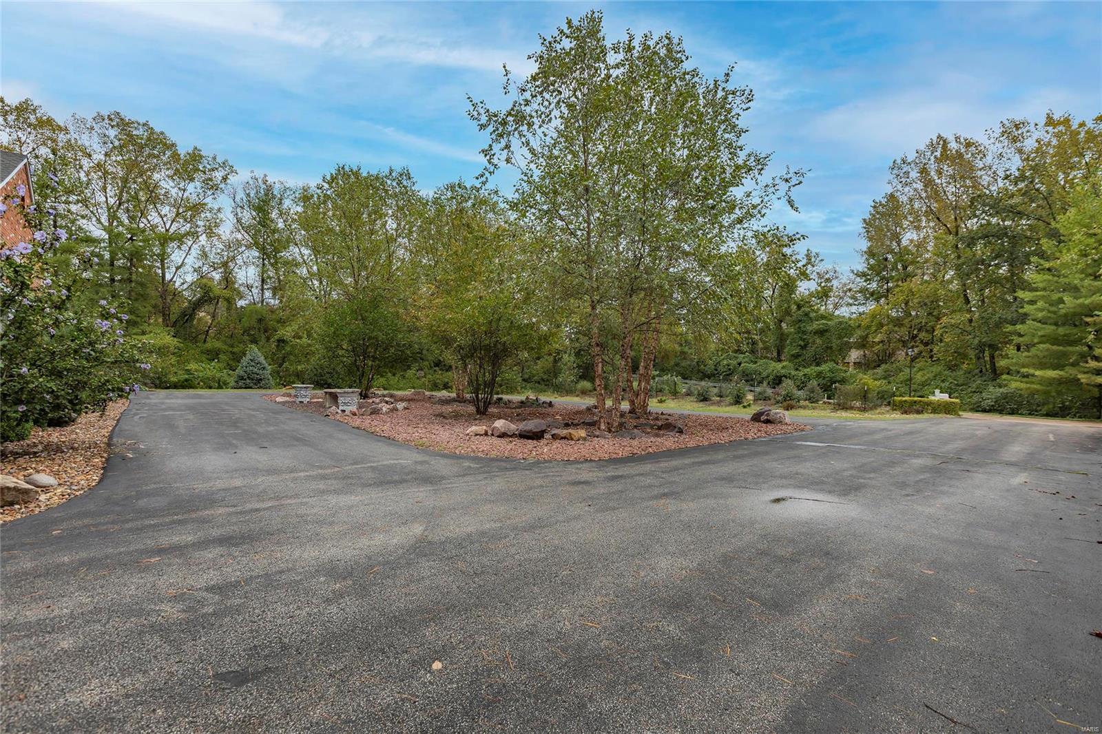 12831 Hickory Woods Drive