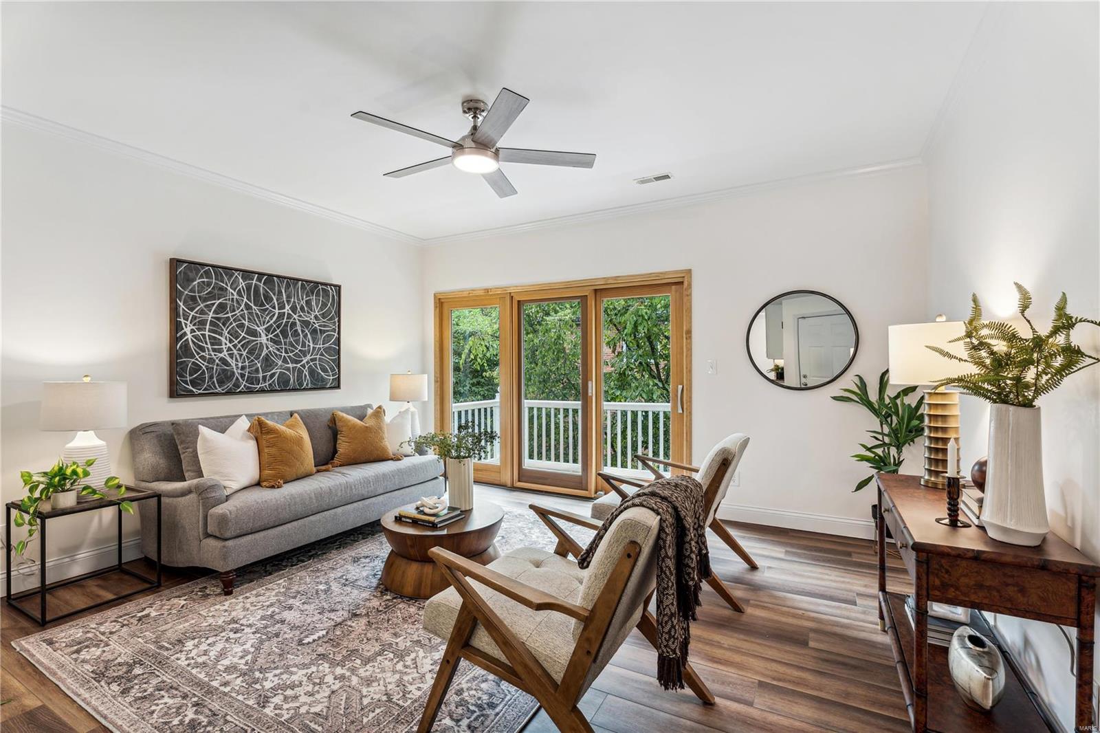 227 W Monroe Avenue Unit: 203