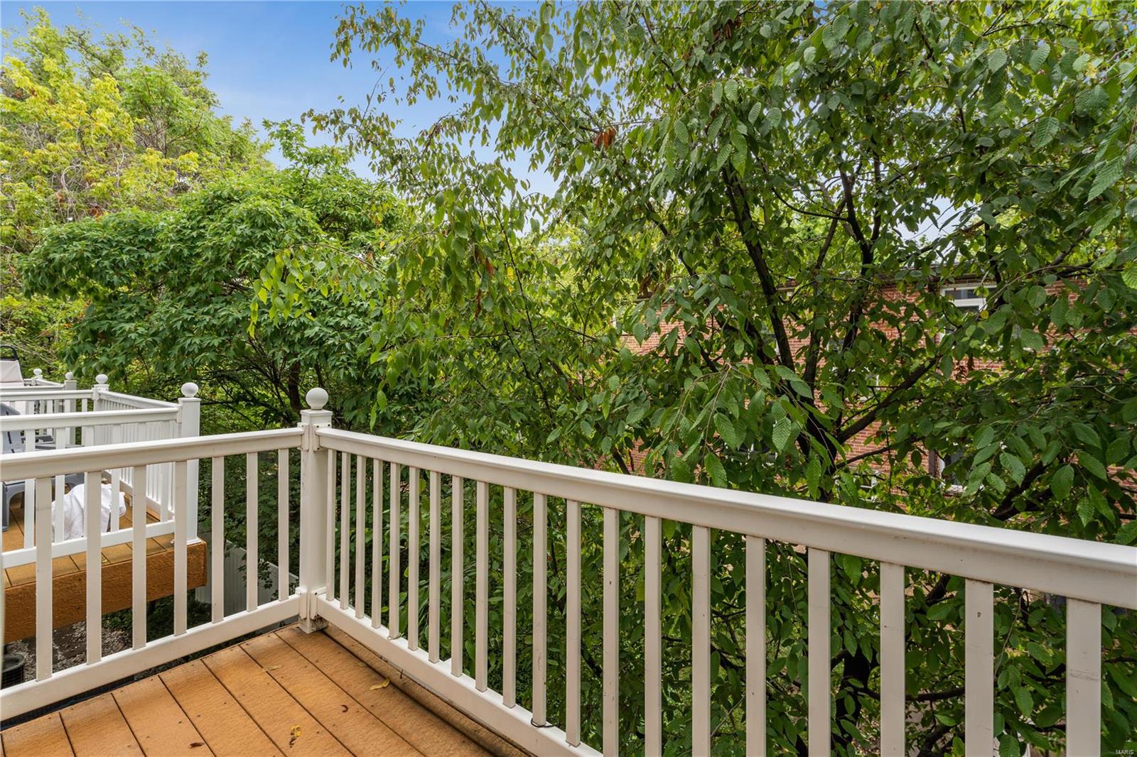 227 W Monroe Avenue Unit: 203