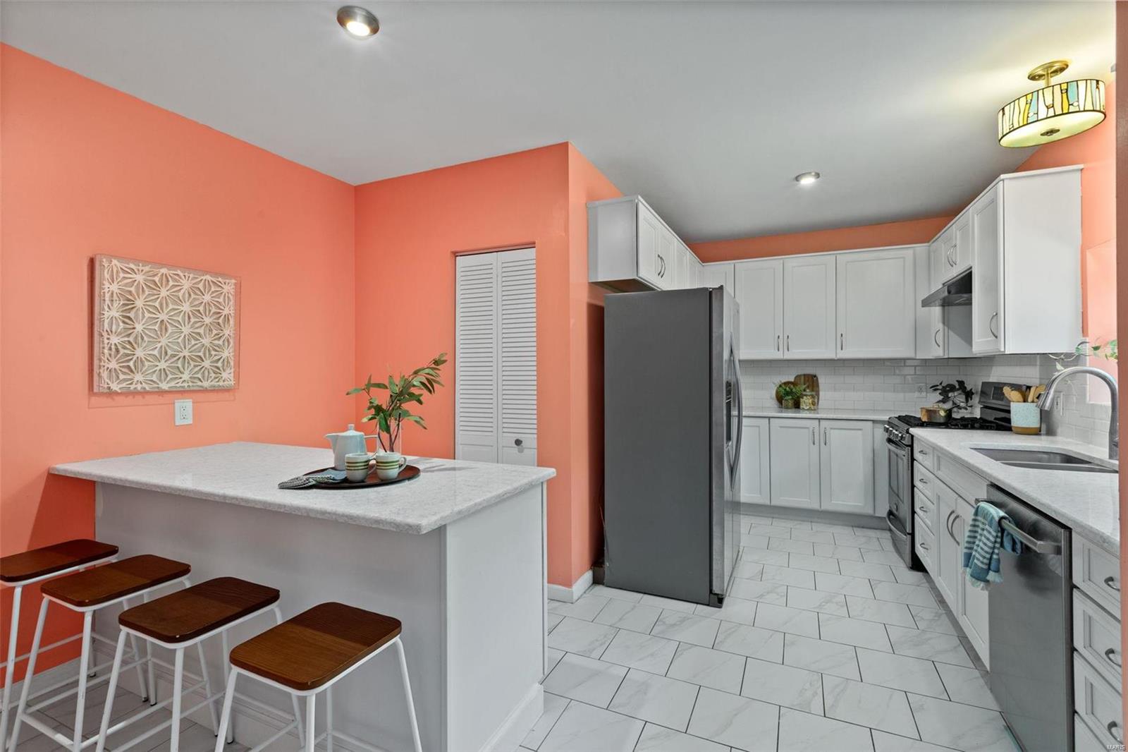 3151 S Spring Avenue