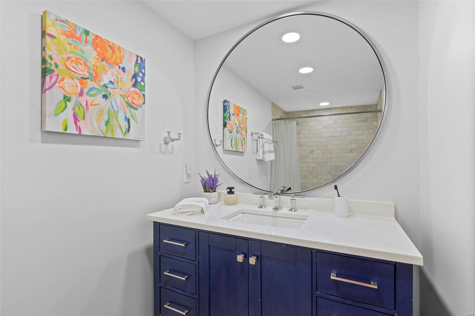 200 S Brentwood Boulevard Unit: 15D