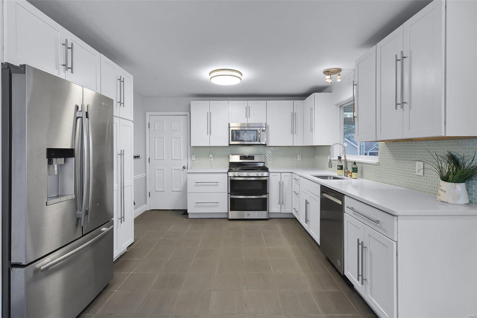 1501 Atlantic Crossing Drive