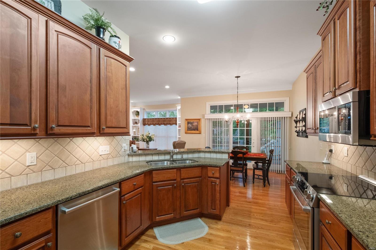 903 Chesterfield Villas Circle