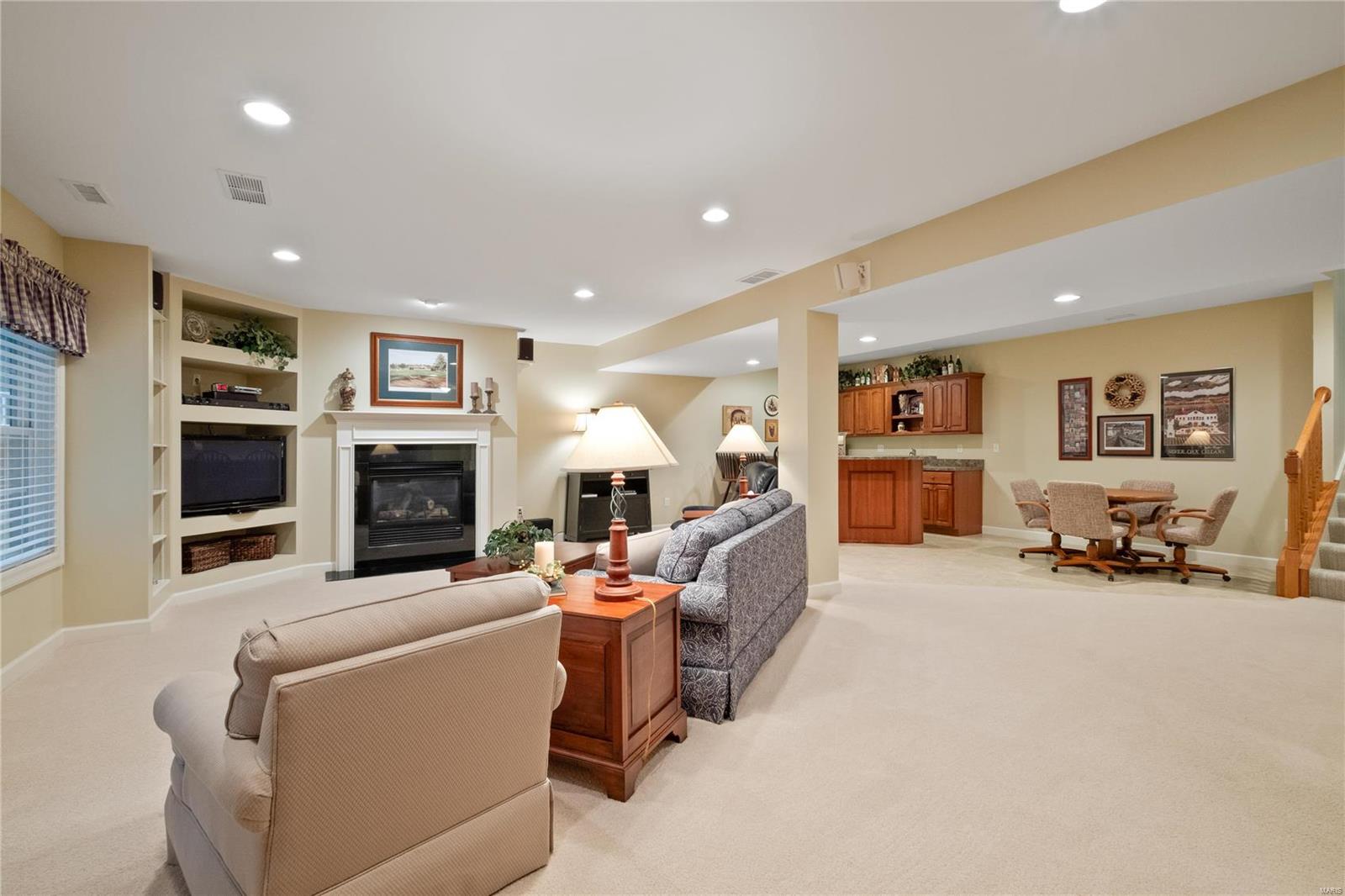 903 Chesterfield Villas Circle