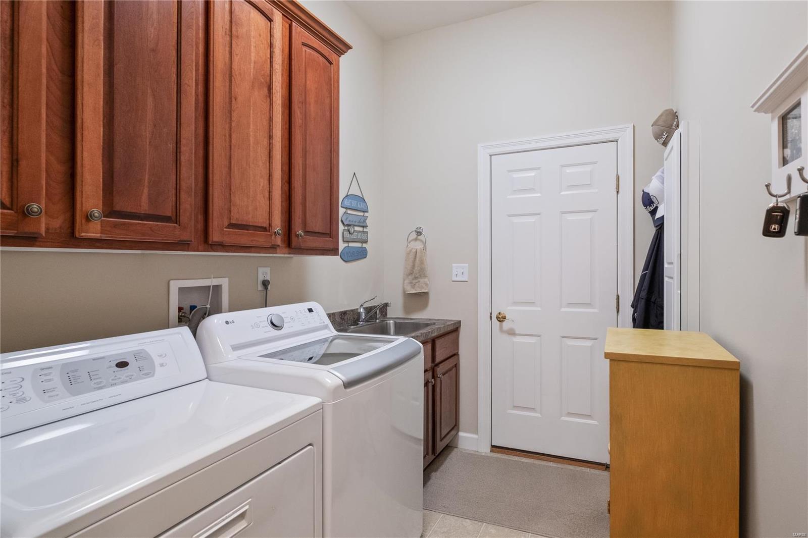 903 Chesterfield Villas Circle