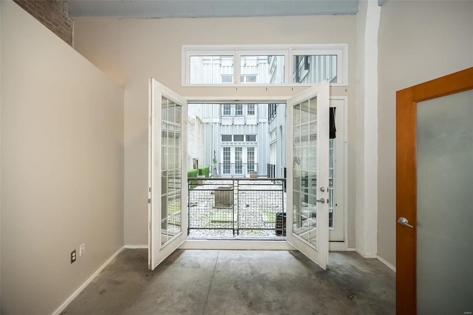 1136 Washington Avenue Unit: 200