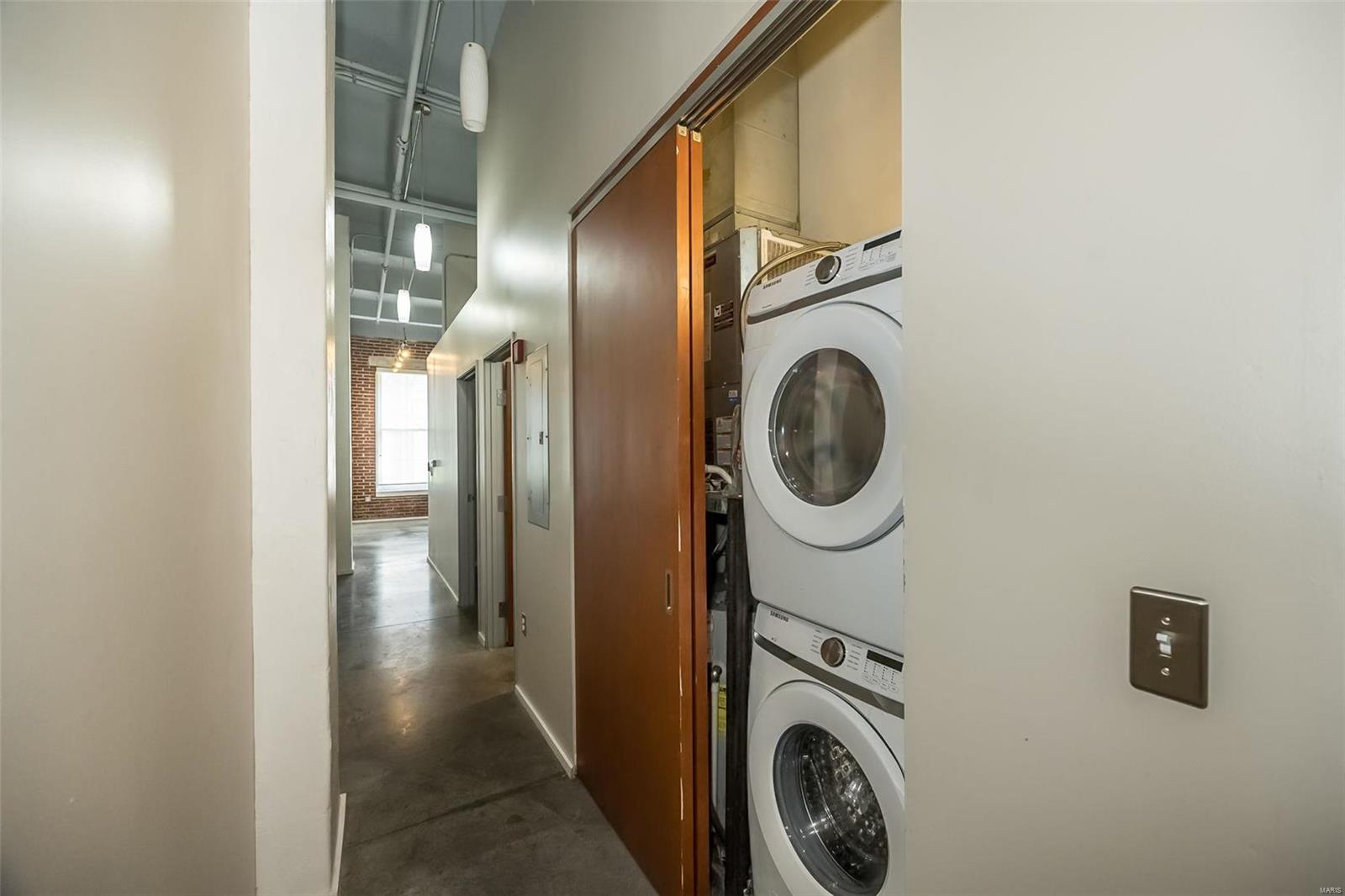 1136 Washington Avenue Unit: 200