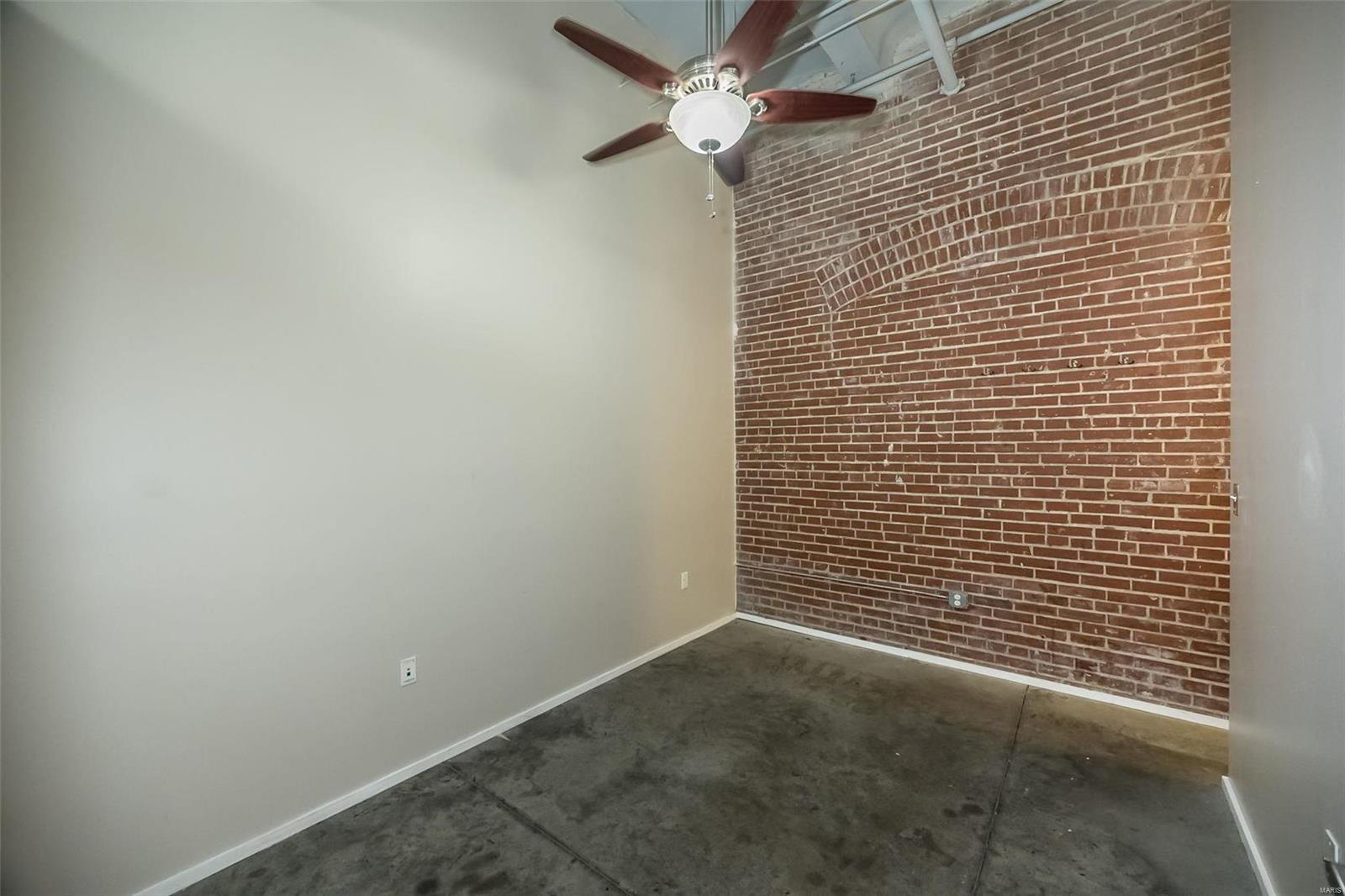 1136 Washington Avenue Unit: 200