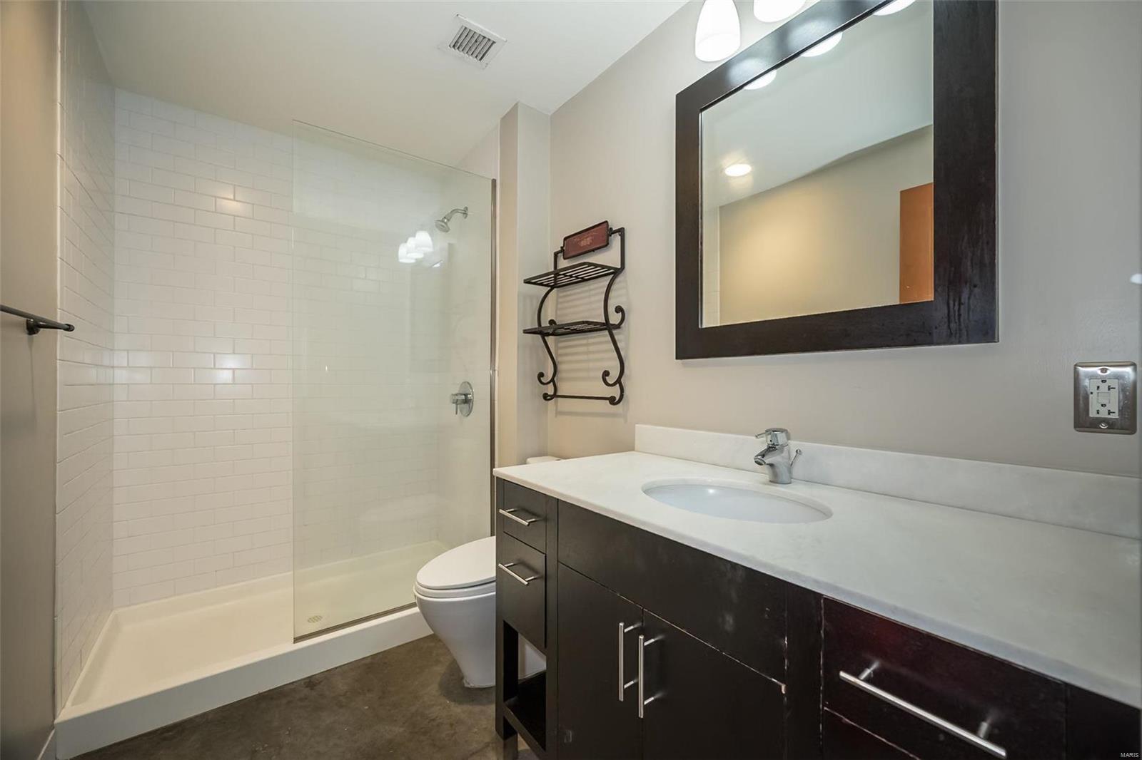 1136 Washington Avenue Unit: 200