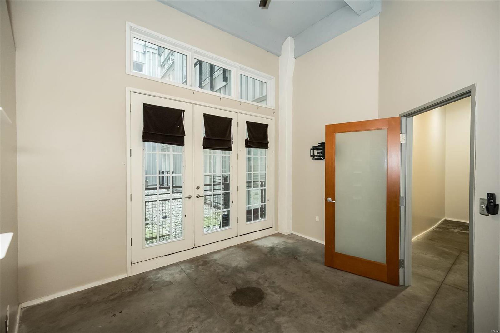 1136 Washington Avenue Unit: 200