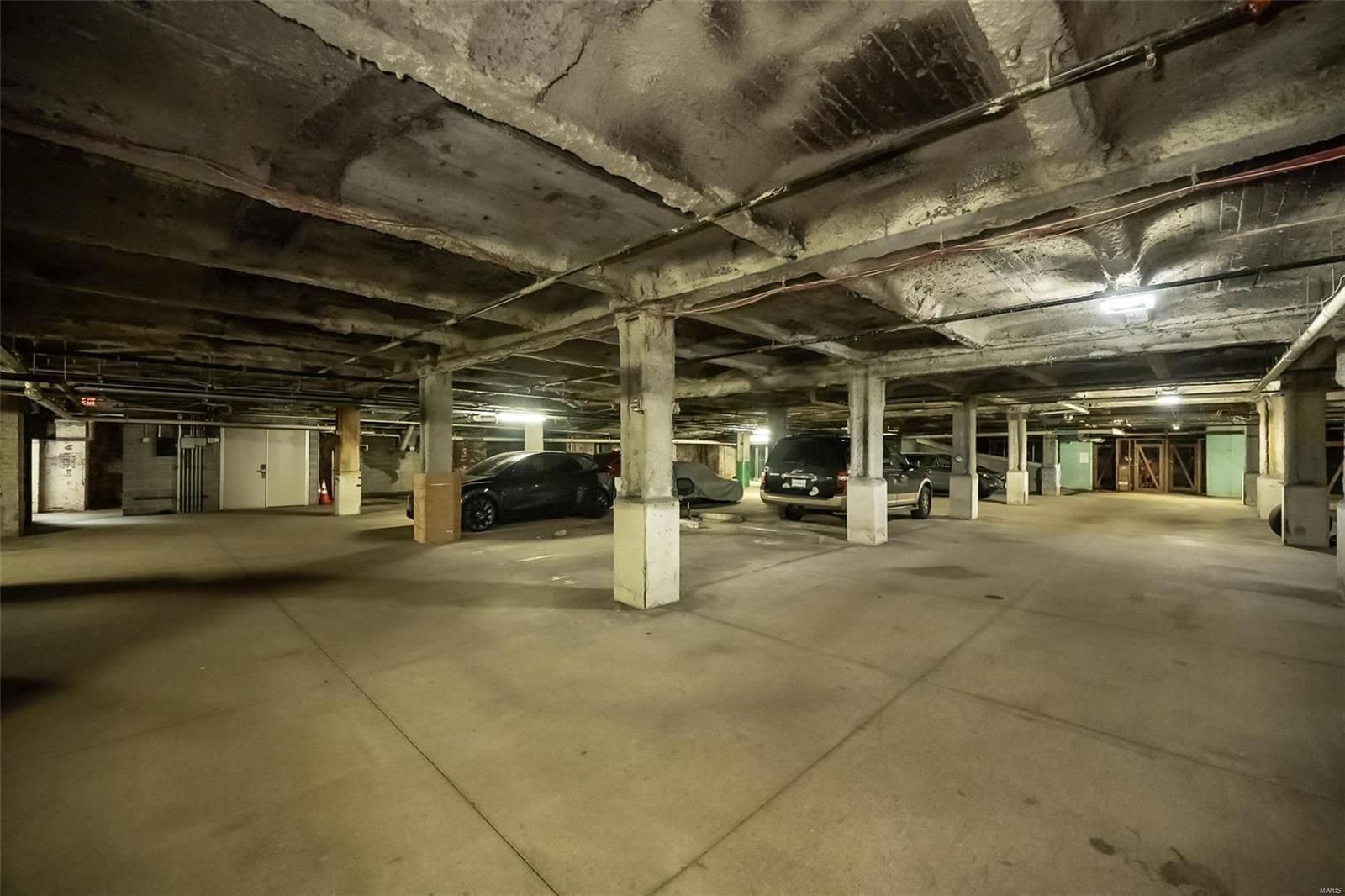 1136 Washington Avenue Unit: 200