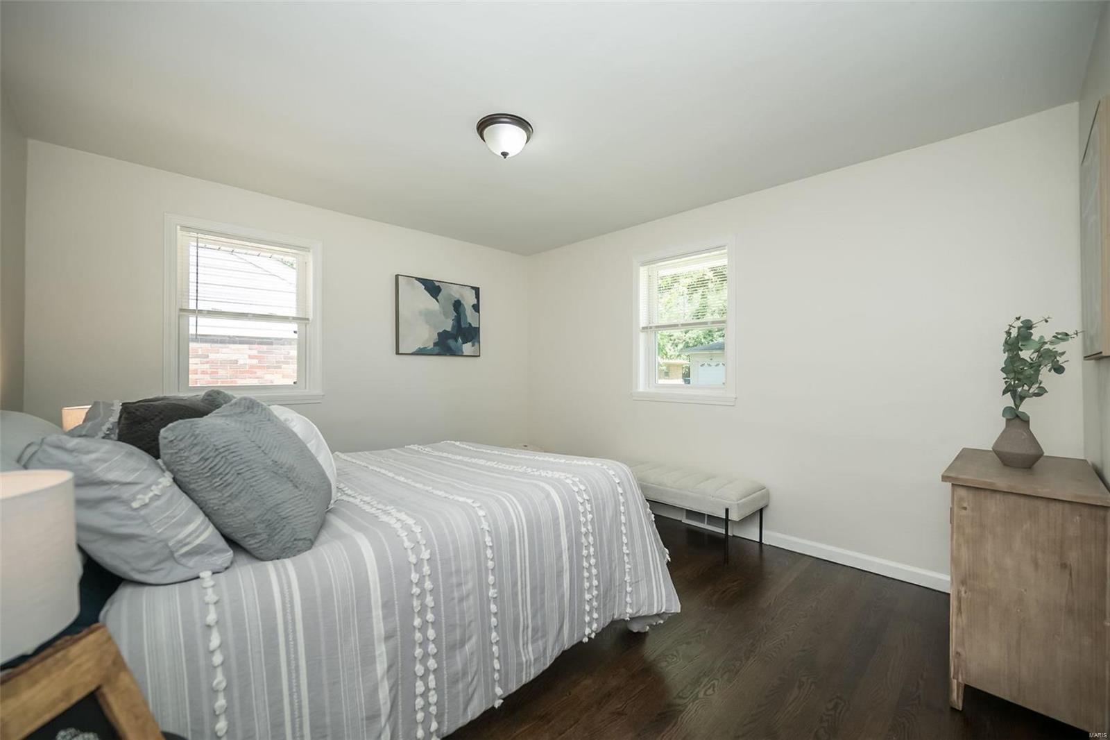 6906 Pine Ridge Drive