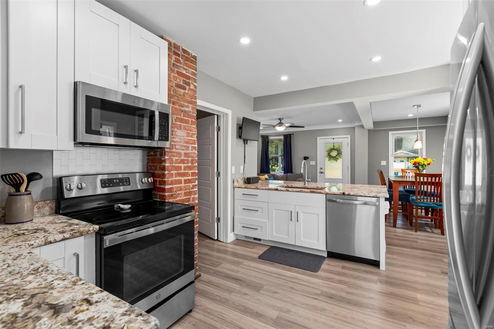 3422 Commonwealth Avenue