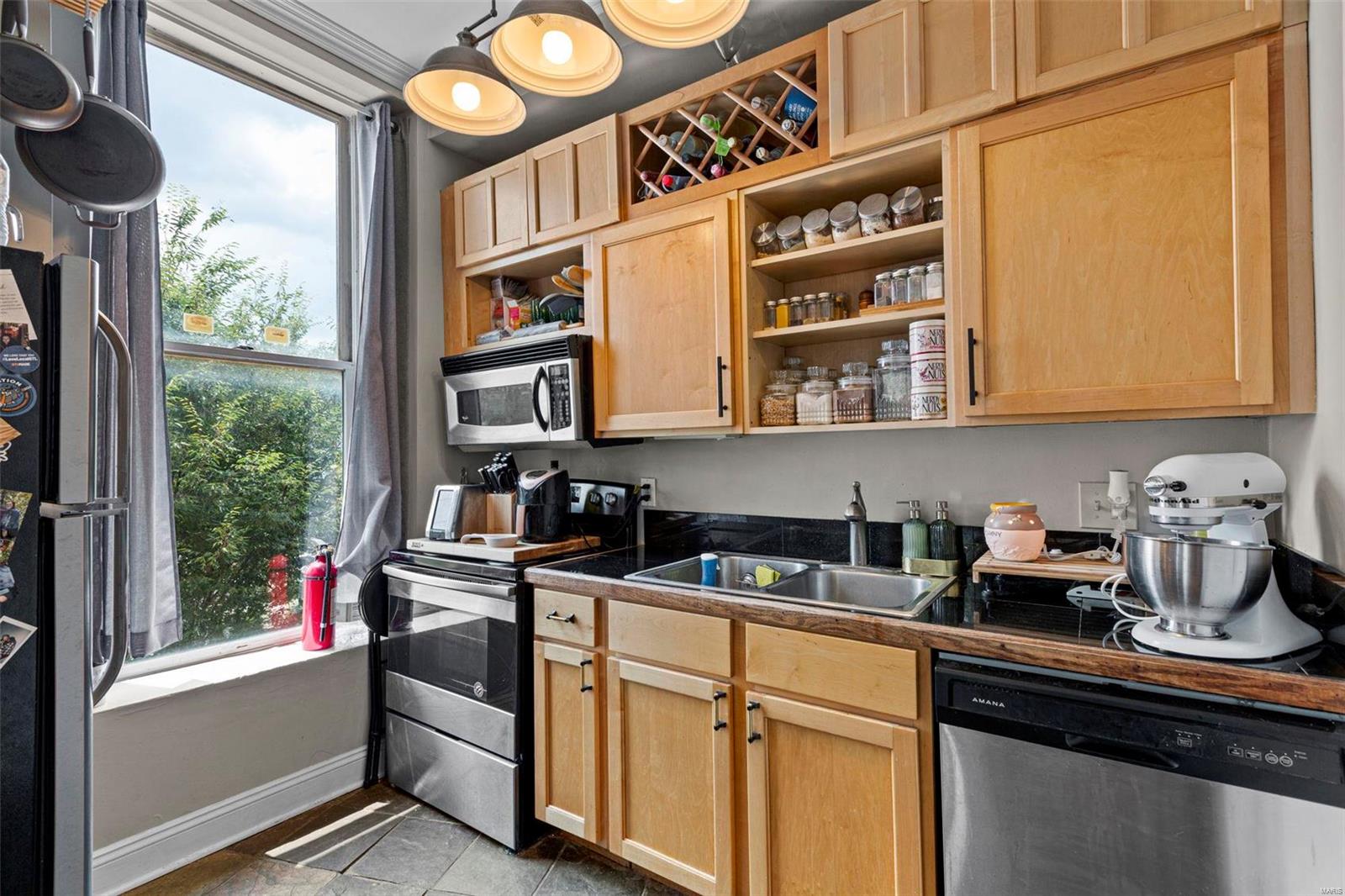 1803 Lafayette Avenue Unit: D