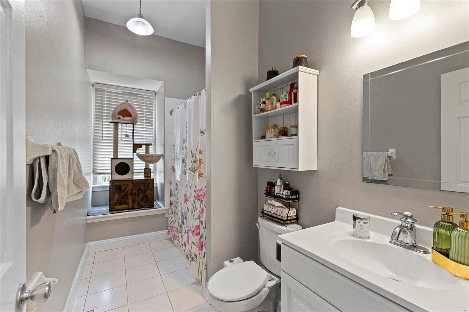 1803 Lafayette Avenue Unit: D