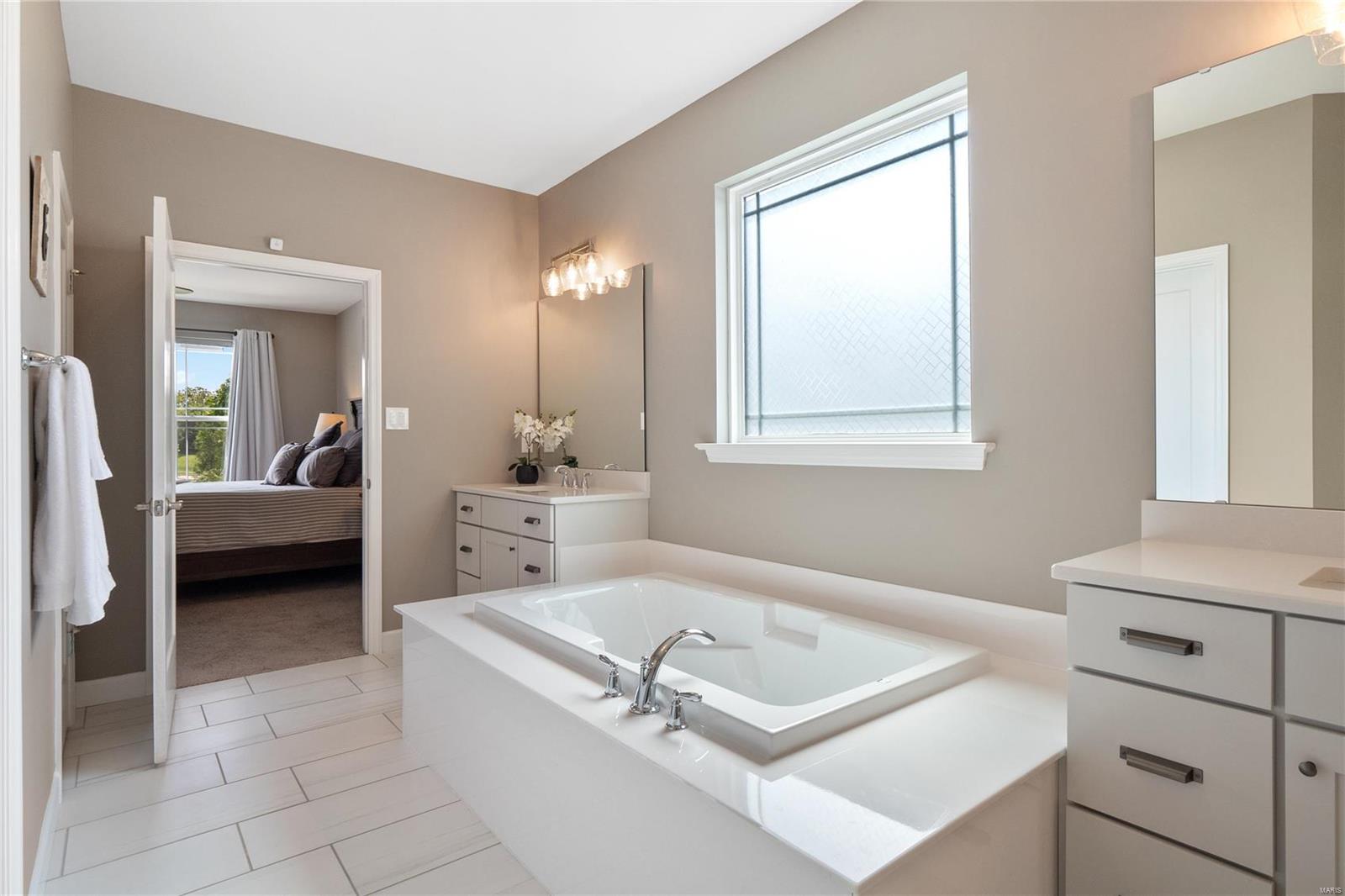 2484 Bright Leaf Court