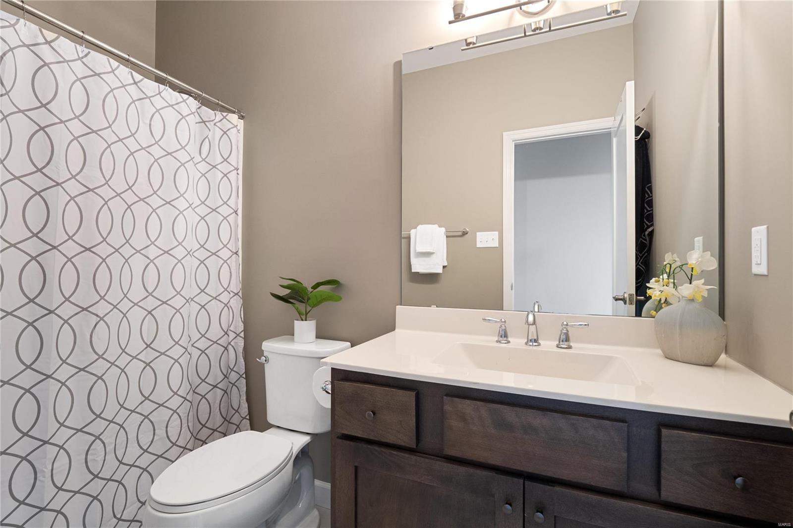 2484 Bright Leaf Court