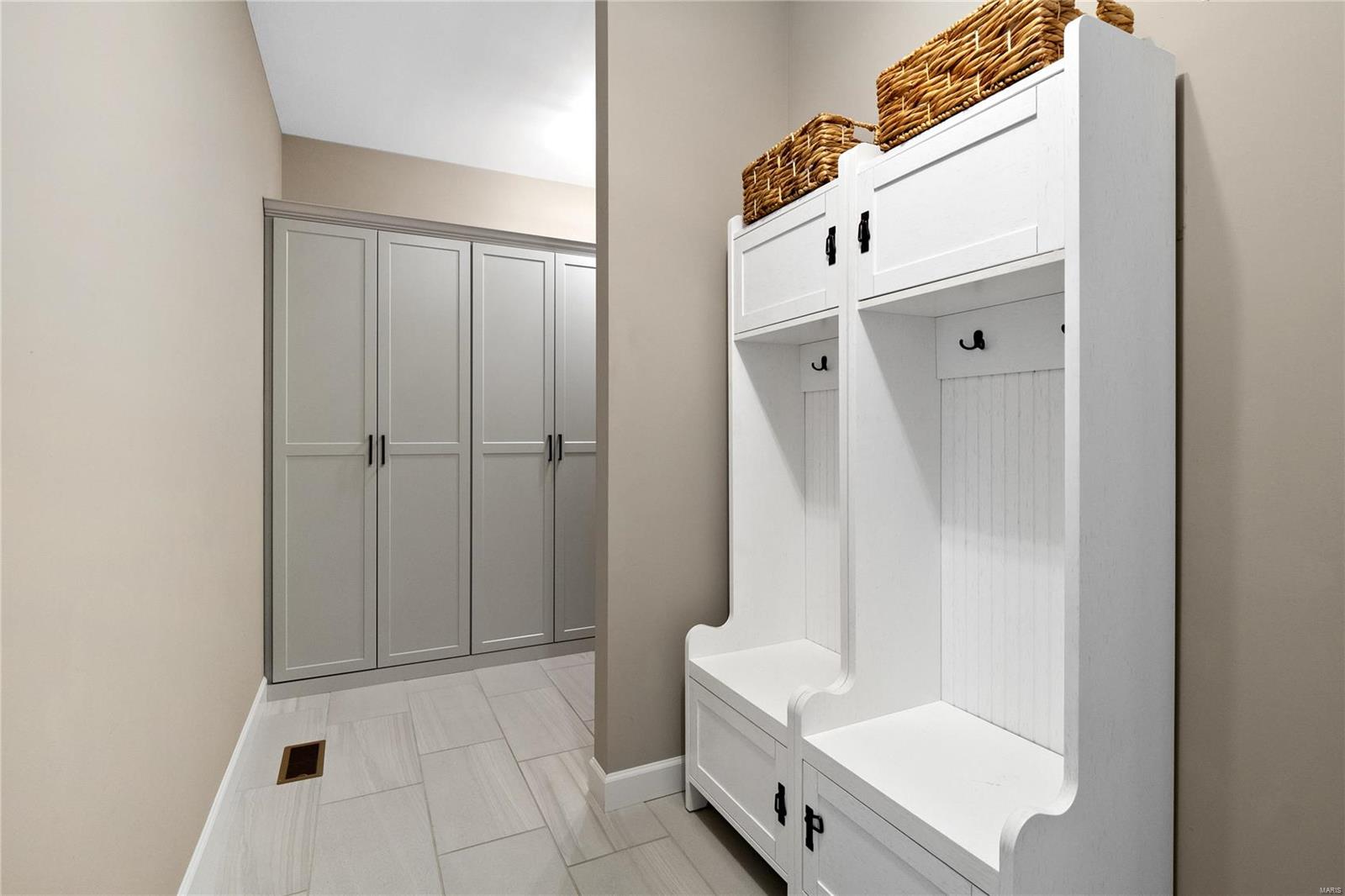 2484 Bright Leaf Court