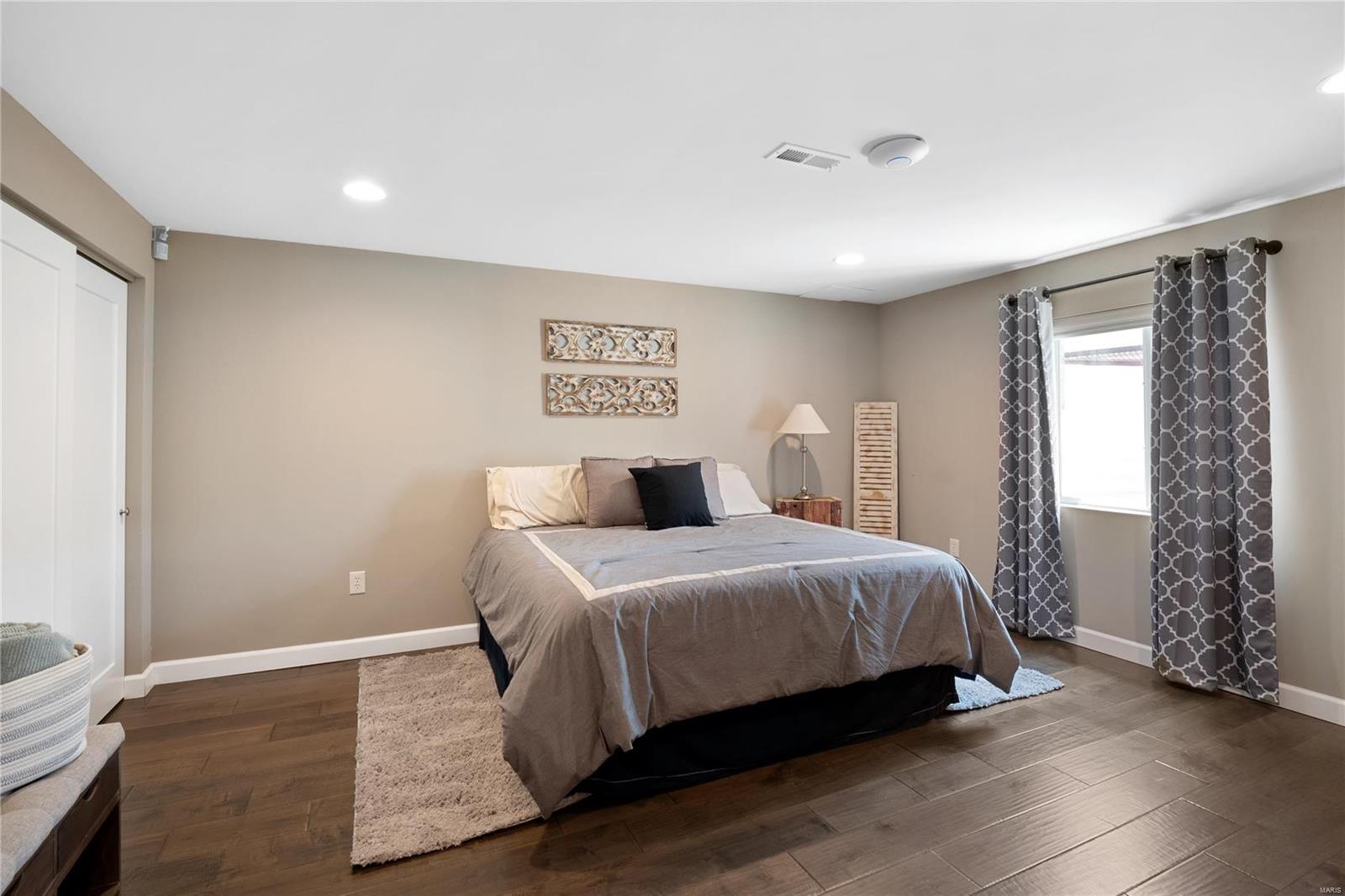 2484 Bright Leaf Court