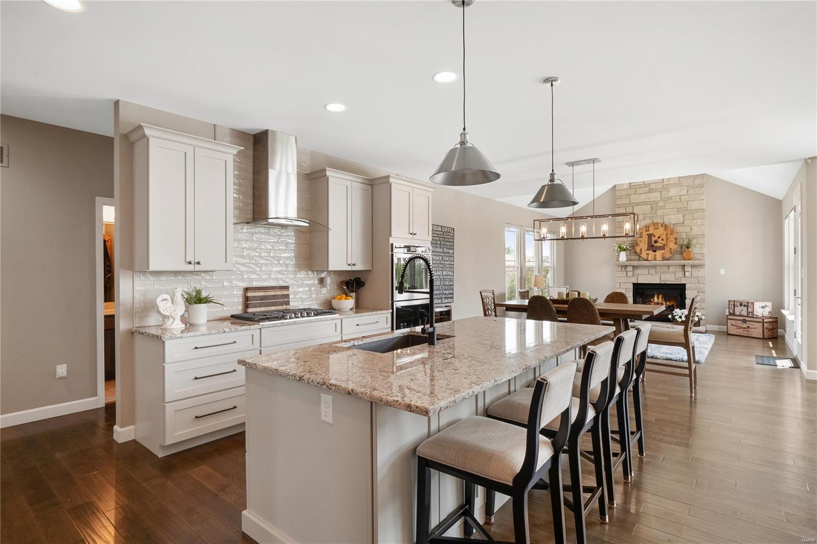 2484 Bright Leaf Court