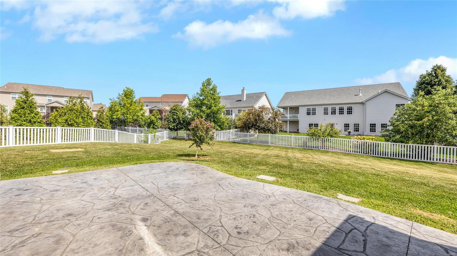 513 Bayview Pointe Court