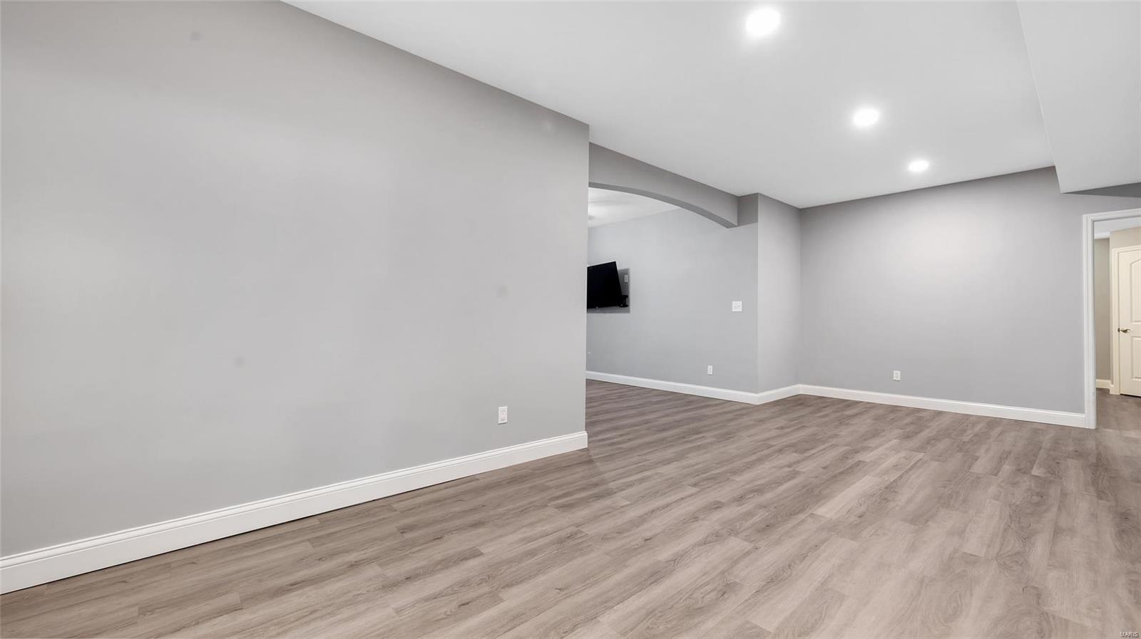 513 Bayview Pointe Court