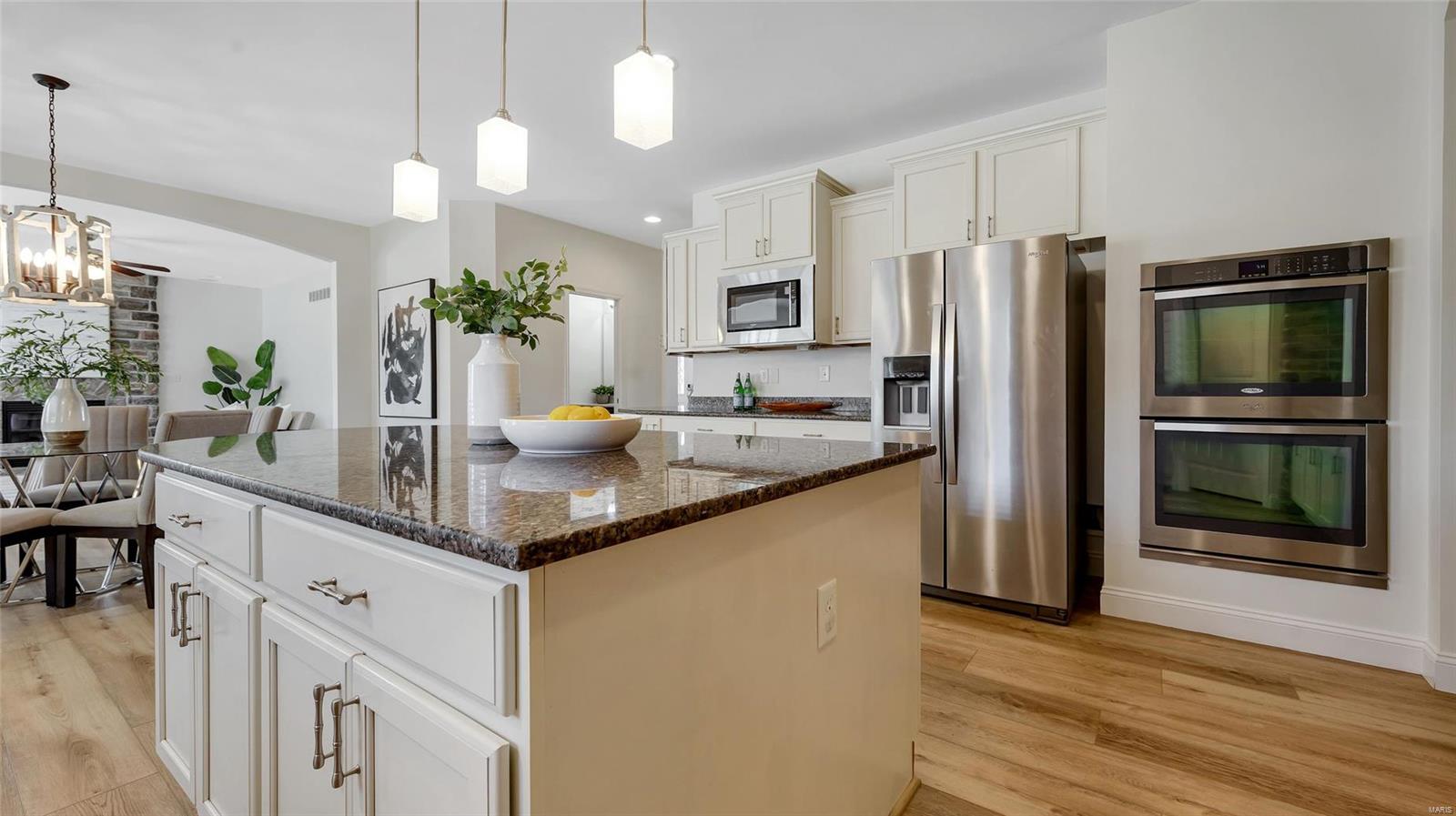 513 Bayview Pointe Court