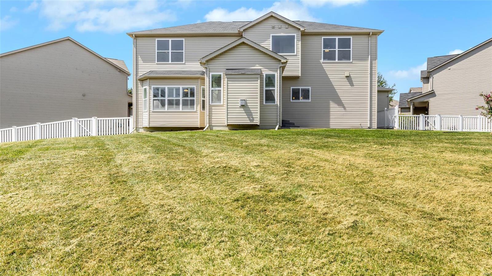 513 Bayview Pointe Court