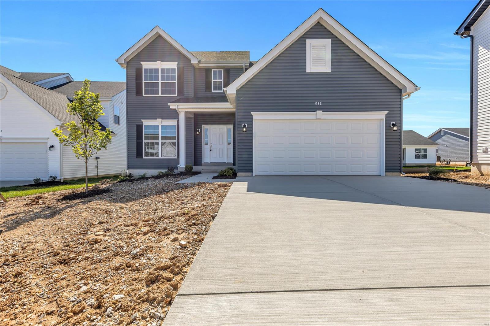 932 Little Fieldstone Court