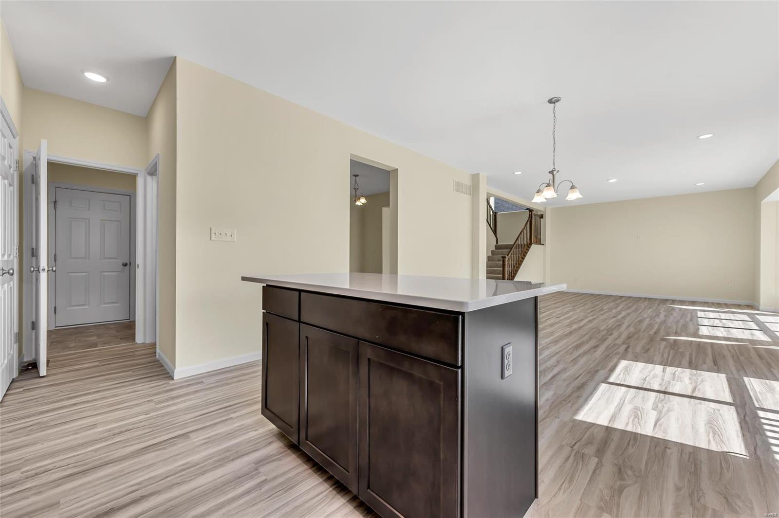 932 Little Fieldstone Court