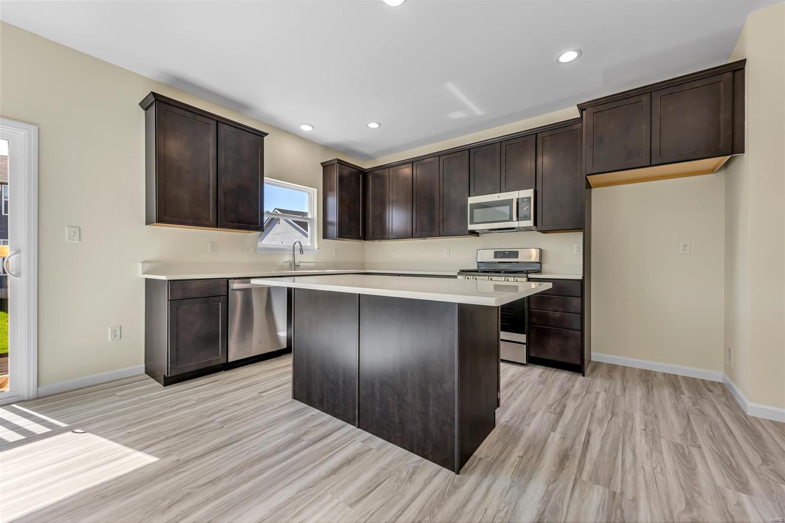 932 Little Fieldstone Court