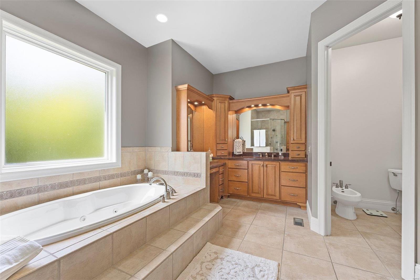 16424 Quiet Creek Court